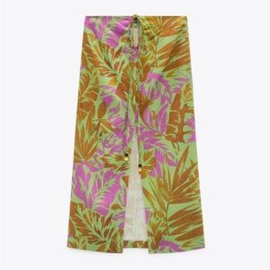 NWT ZARA tropical front split skirt